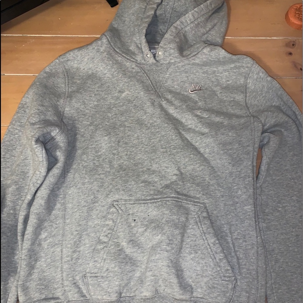 Nike sweatshirt